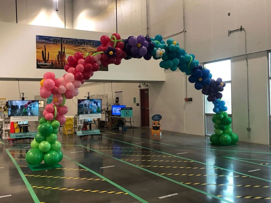 Balloon arch by AZ Party Mart