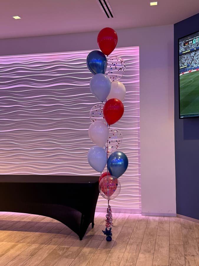 Balloon bouquet by AZ Party Mart