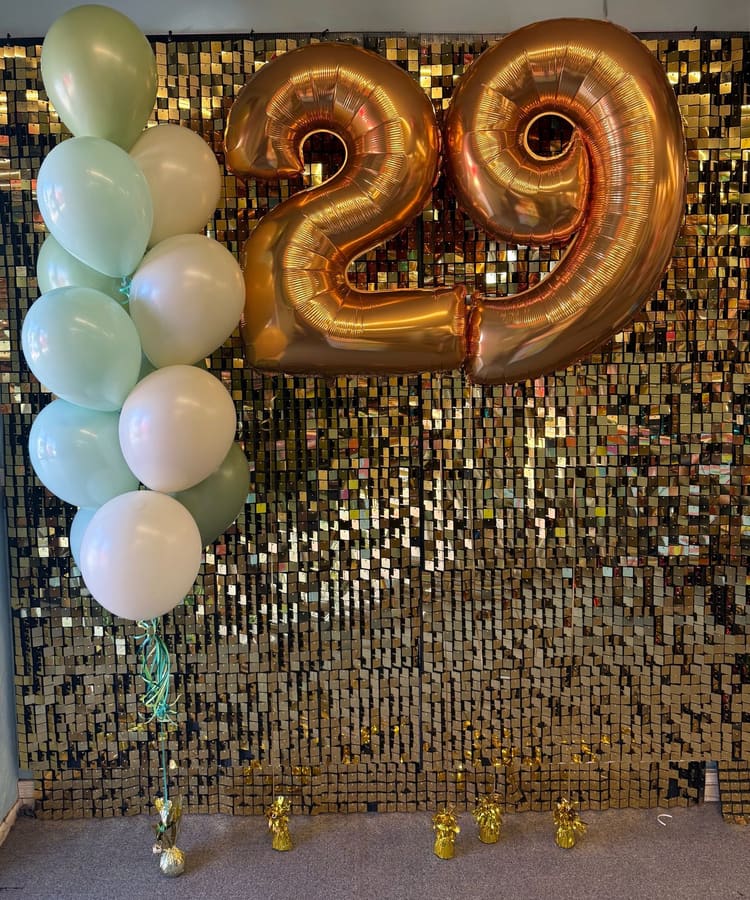 Balloon bouquet with Megaloon numbers by AZ Party Mart