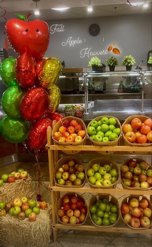 Fall apple-harvest balloon bouquet by AZ Party Mart