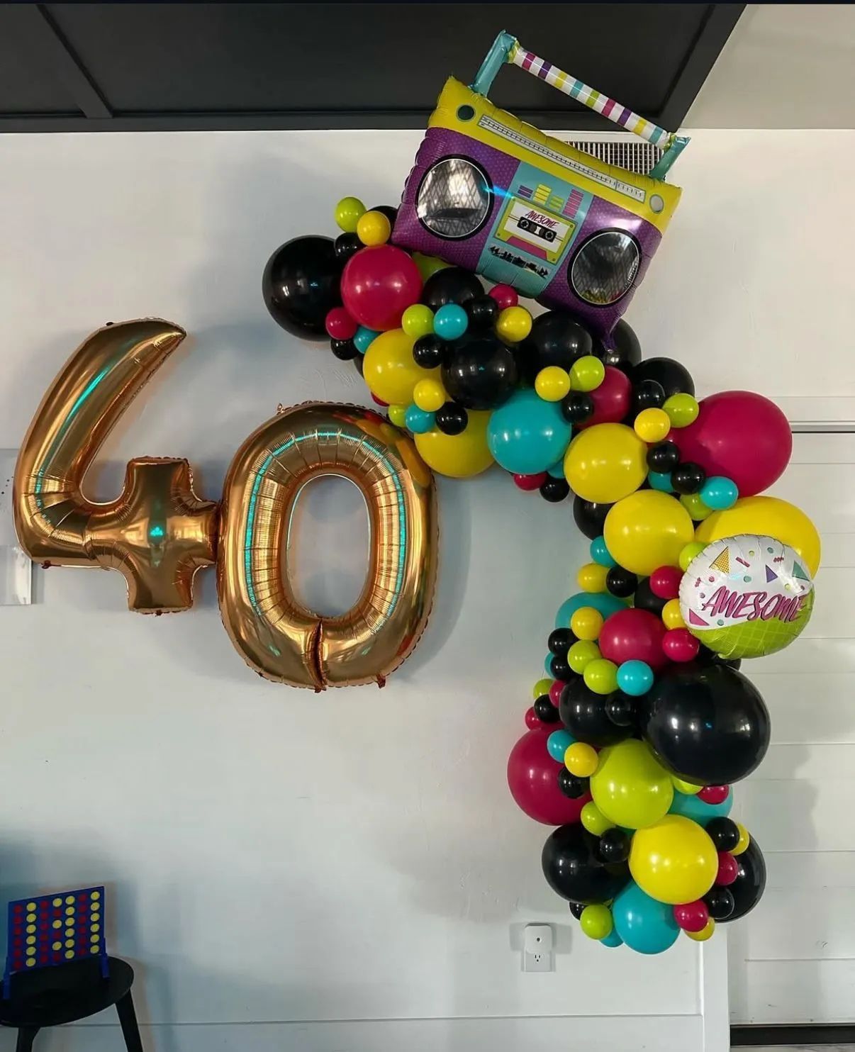 Gold 40th birthday balloon garland